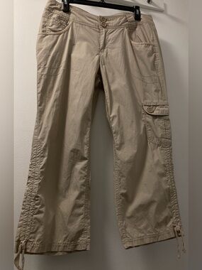 DKNY Active Petite Khaki Cargo Capri Pants 12P
